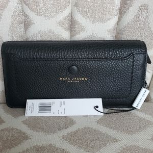 Marc Jacobs black leather wallet
